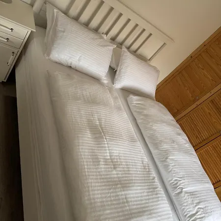 Appartement Im Dreilaendereck D-f-ch *